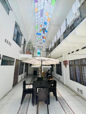 Hotel OASIS